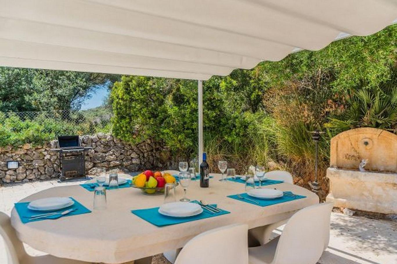 Villa With Private Mountain Ideal Runners Trailers Near Beach Approx 5 Min Walking Beach,Property Belong Puerto Pollensa Villas And Apartments المظهر الخارجي الصورة
